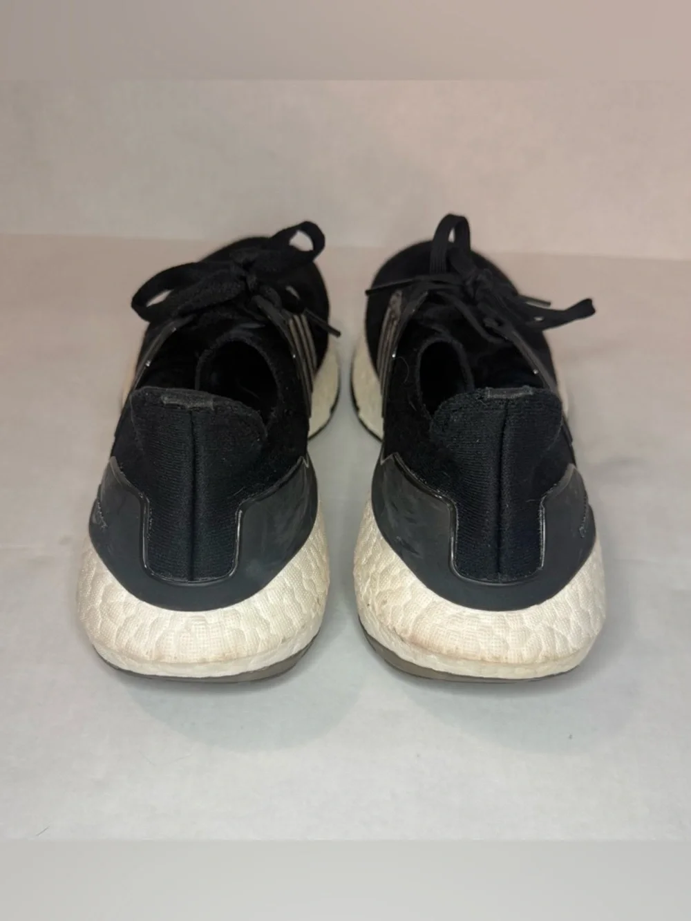 Adidas Women's Ultraboost 22 Running Shoes Black/Black/White Size 9.5